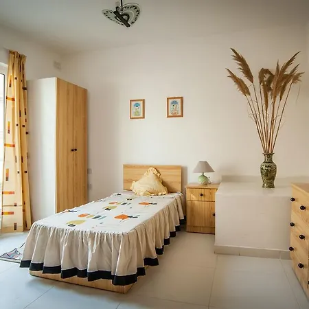 Apartment Sunshine Holiday Marsaskala
